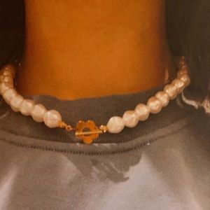 gold pearl flower necklace